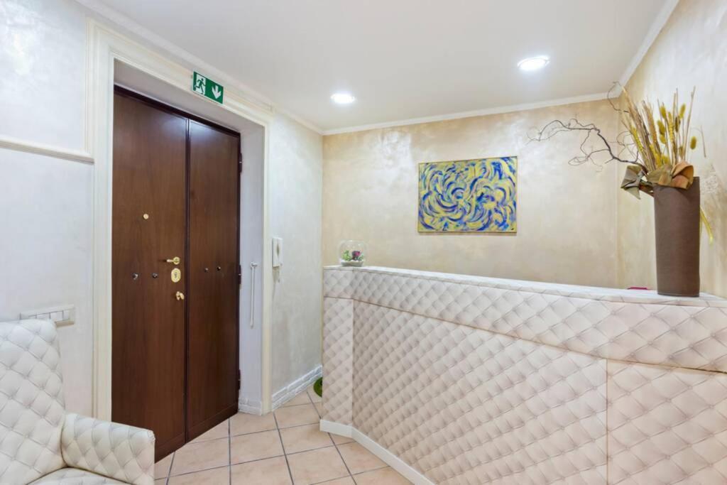 Art Lodge Apartment โรม ภายนอก รูปภาพ